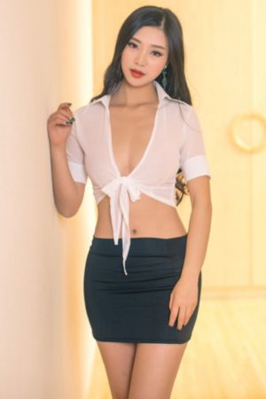 美女被我_高清免费电影观看