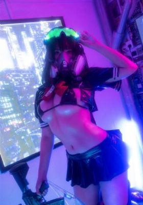 摇曳庄的幽奈小姐动漫_十万网红美女美酱